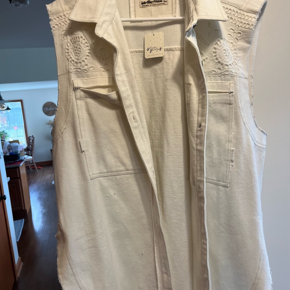 White Sleeveless Top